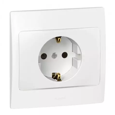Legrand Mallia - Schuko with CP - white - with frame