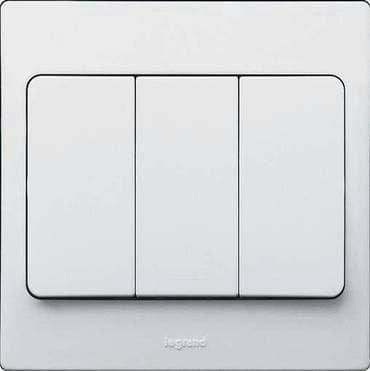 Legrand Mallia - 3G 1w 10A switch - white - with frame