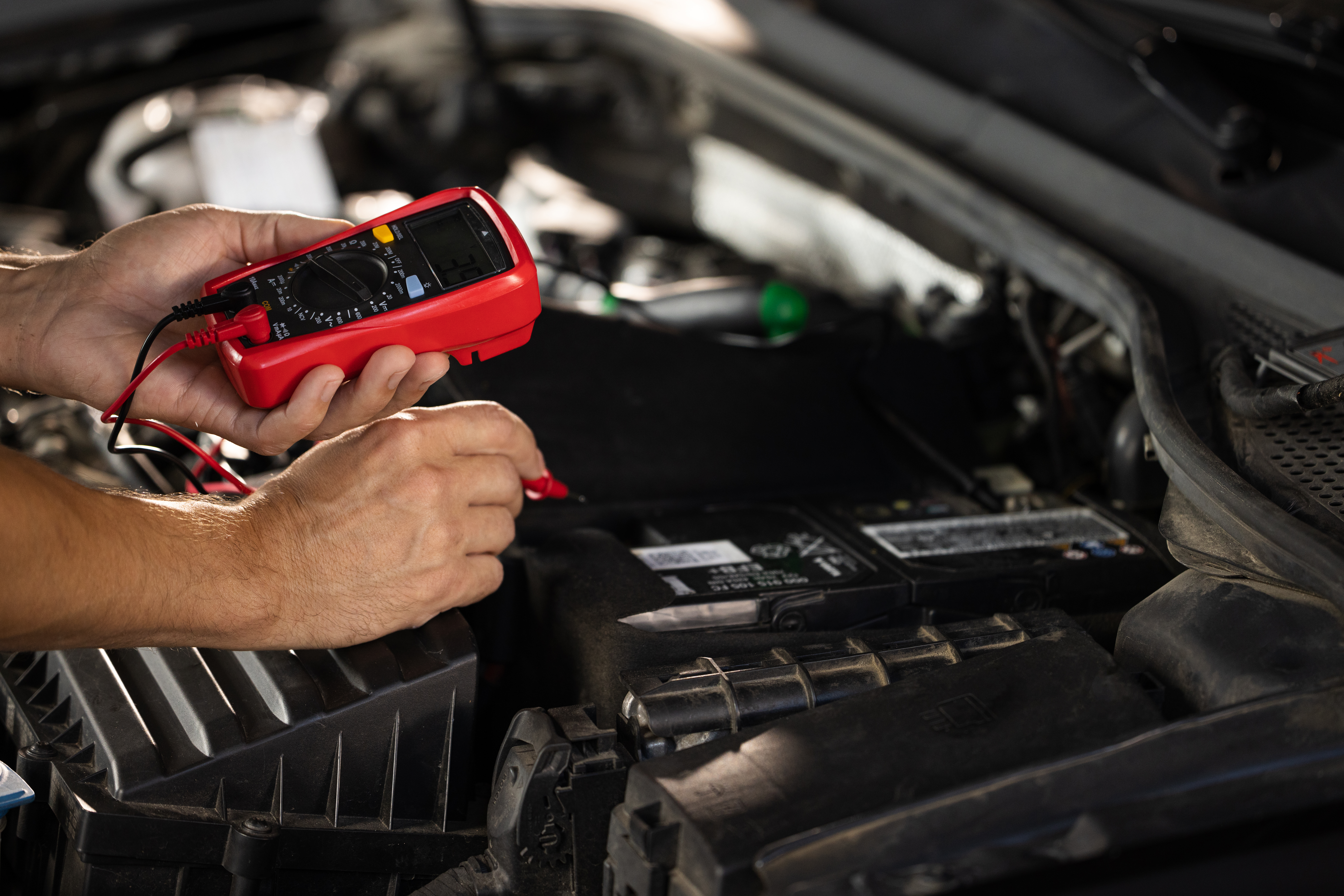 Cara Membaca Hasil Pengukuran Voltmeter​ dengan Akurat!
